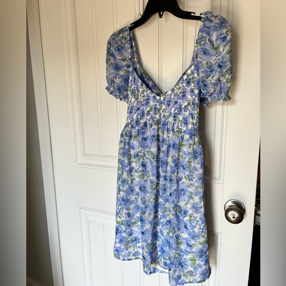 Cute blue and white dress.
